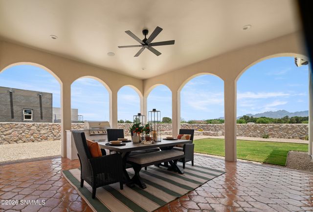 3848 Santa Catalina Loop, Las Cruces, NM 88005