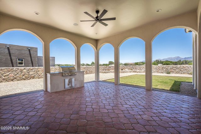 3848 Santa Catalina Loop, Las Cruces, NM 88005