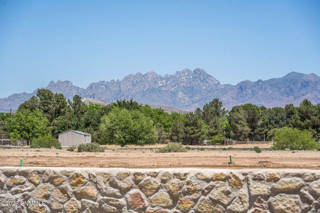 3848 Santa Catalina Loop, Las Cruces, NM 88005
