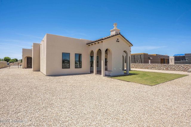 3848 Santa Catalina Loop, Las Cruces, NM 88005