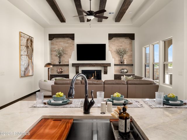 3848 Santa Catalina Loop, Las Cruces, NM 88005