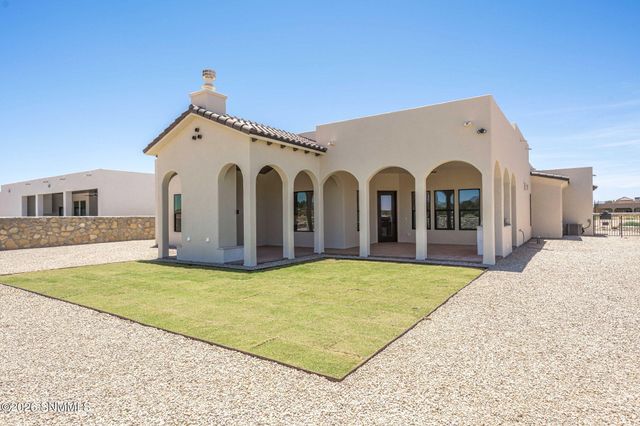 3848 Santa Catalina Loop, Las Cruces, NM 88005