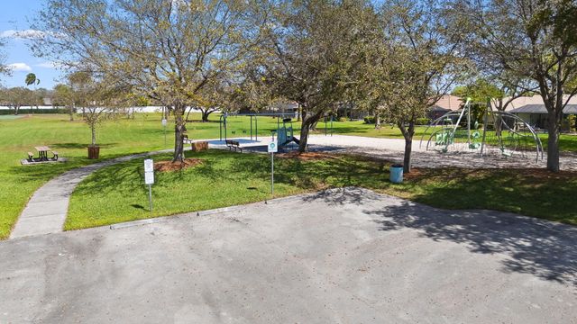 7836 Sunflower Drive, Margate, FL 33063