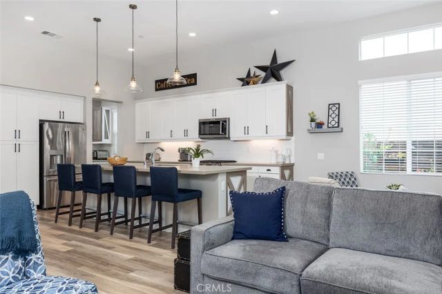 18728 Seville Way, Canyon Country, CA 91387