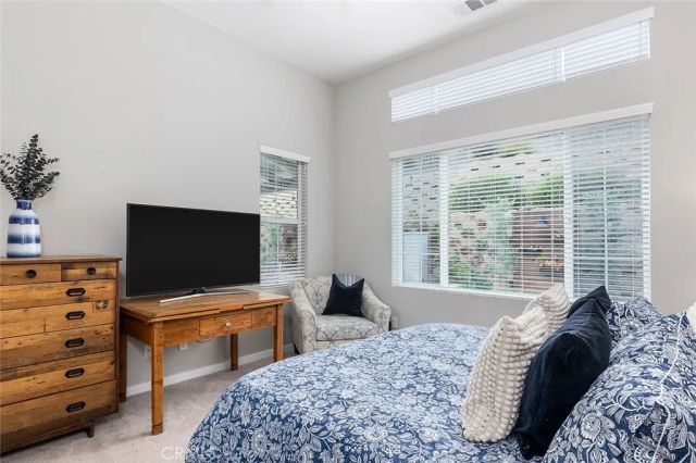 18728 Seville Way, Canyon Country, CA 91387