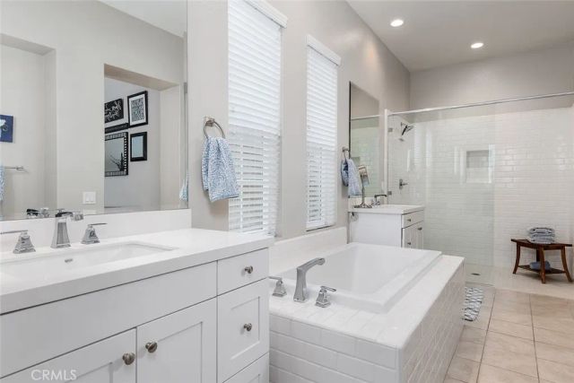 18728 Seville Way, Canyon Country, CA 91387