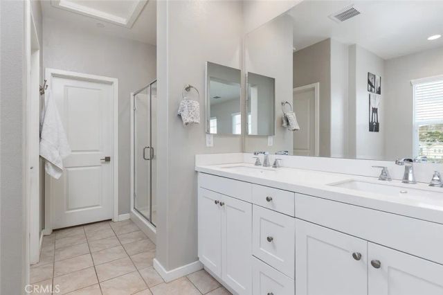 18728 Seville Way, Canyon Country, CA 91387