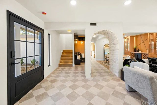 6280 Lance Place, San Diego, CA 92120