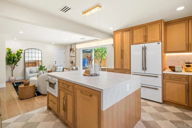 6280 Lance Place, San Diego, CA 92120