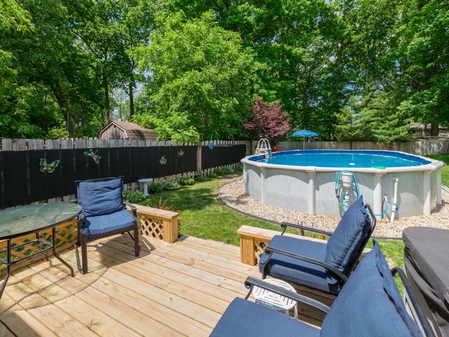 1516 Romence Road, Portage, MI 49024