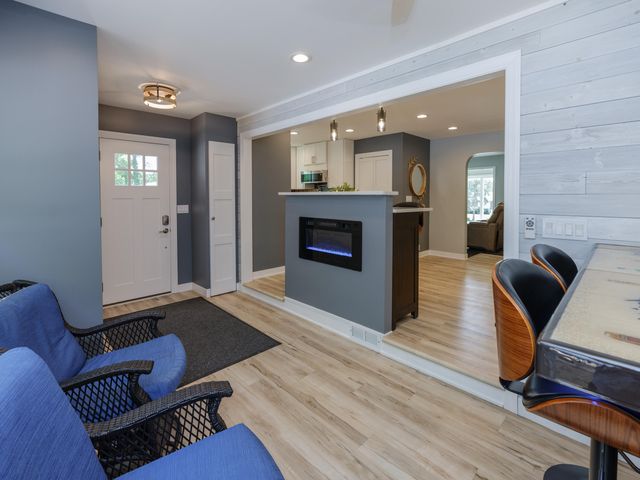 1516 Romence Road, Portage, MI 49024