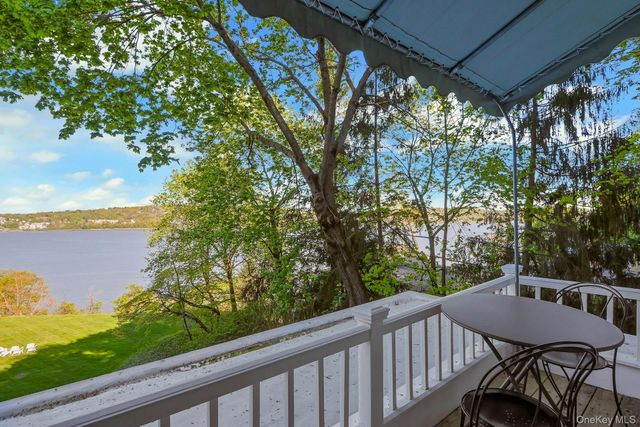 34 Lawrence Lane, Palisades, NY 10964