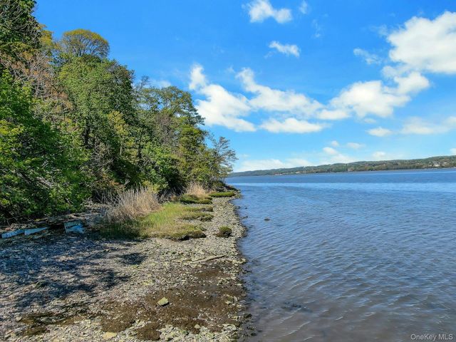 34 Lawrence Lane, Palisades, NY 10964