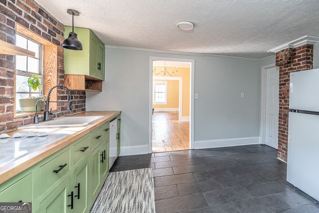 201 E 10th Street SW, Rome, GA 30161