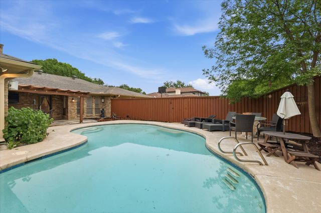 2512 Timbercreek Drive, Plano, TX 75075