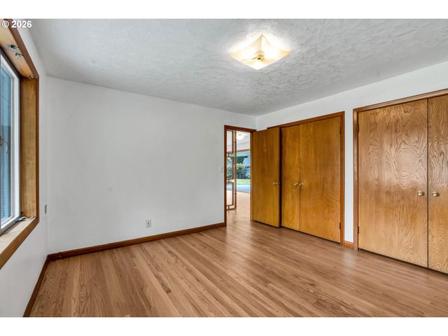 11731 Ne FARGO Ct, Portland, OR 97220