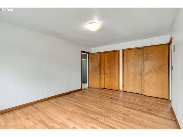 11731 Ne FARGO Ct, Portland, OR 97220
