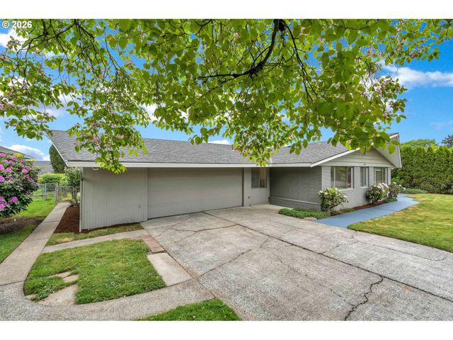 11731 Ne FARGO Ct, Portland, OR 97220