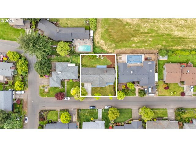 11731 Ne FARGO Ct, Portland, OR 97220