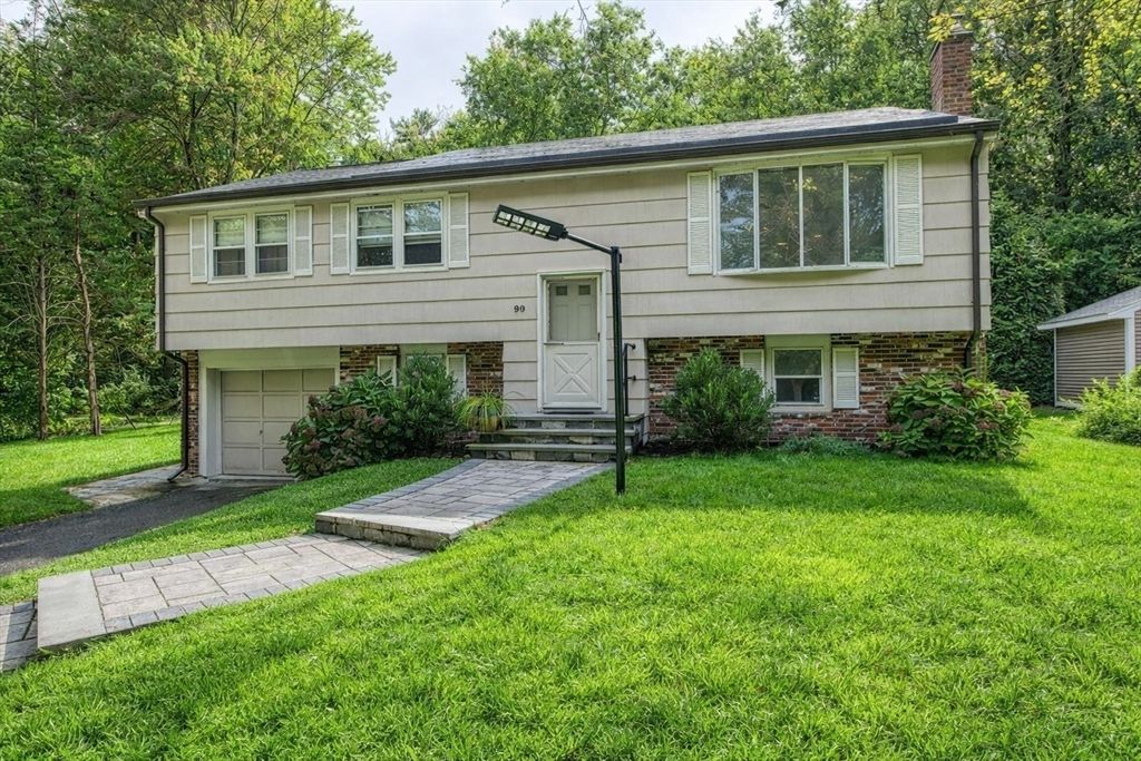 90 Charles Circle, Stoughton, MA 02072