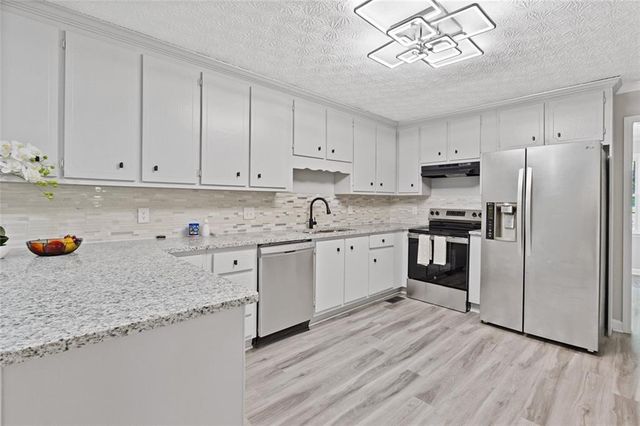 4795 Boxwood Way NW, Acworth, GA 30102