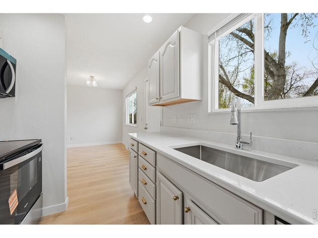 10745 Miller Ct, Broomfield, CO 80021