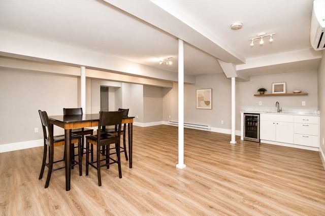 16 Lingard 2, Boston, MA 02125