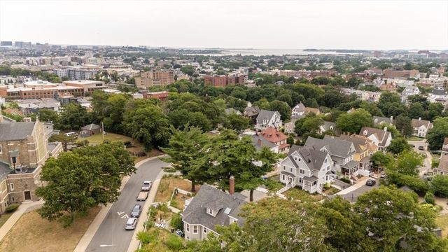 16 Lingard 2, Boston, MA 02125