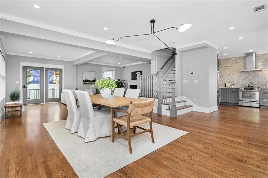 16 Lingard 2, Boston, MA 02125