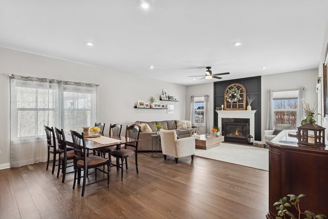 1873 White Lake Drive, Antioch, IL 60002