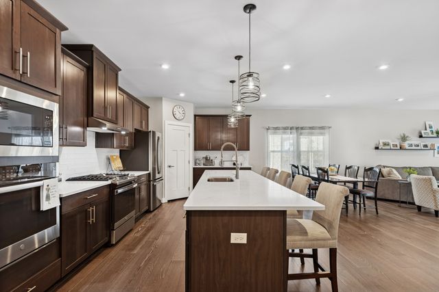 1873 White Lake Drive, Antioch, IL 60002