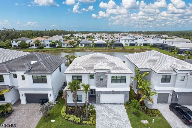 12230 Red Pine PL, Estero, FL 33928