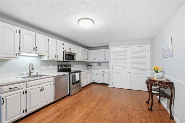 40 Greenleaf Street 506, Quincy, MA 02169