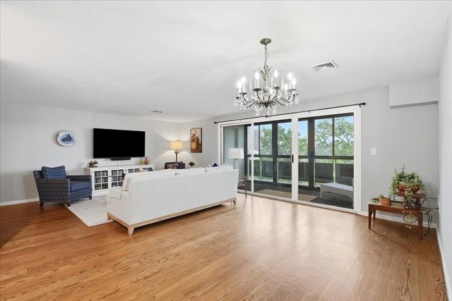 40 Greenleaf Street 506, Quincy, MA 02169