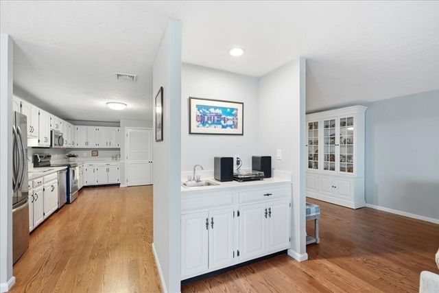 40 Greenleaf Street 506, Quincy, MA 02169