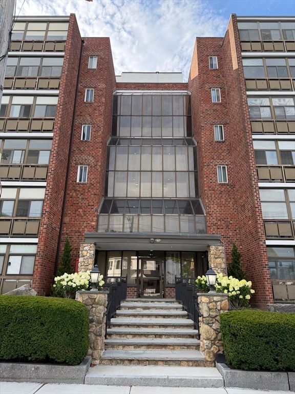 40 Greenleaf Street 506, Quincy, MA 02169