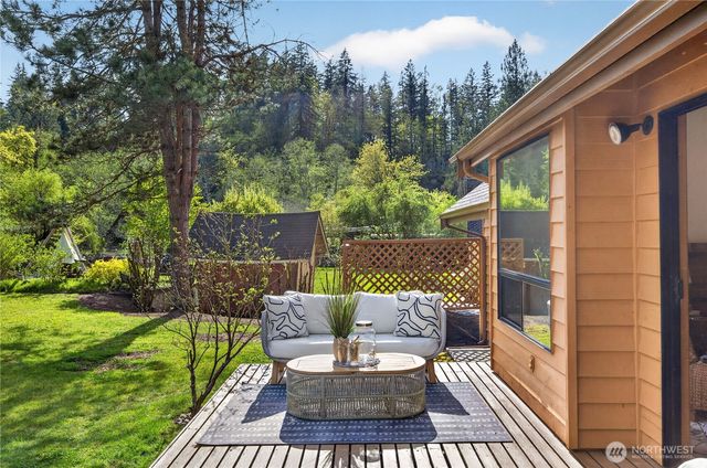 23927 SE 238th Street, Maple Valley, WA 98038