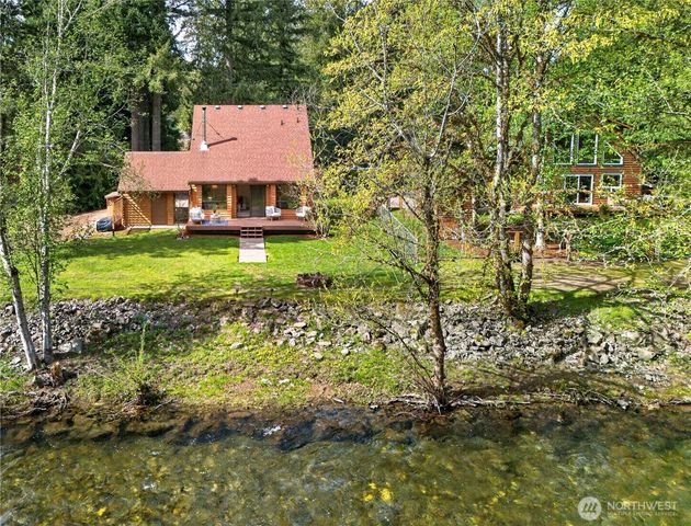 23927 SE 238th Street, Maple Valley, WA 98038