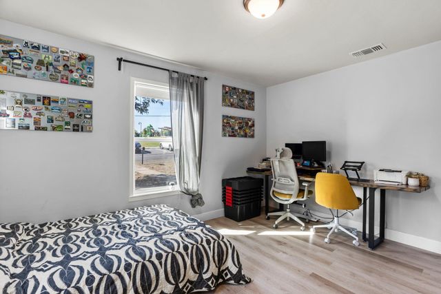 303 W Avenue I Ave, Belton, TX 76513