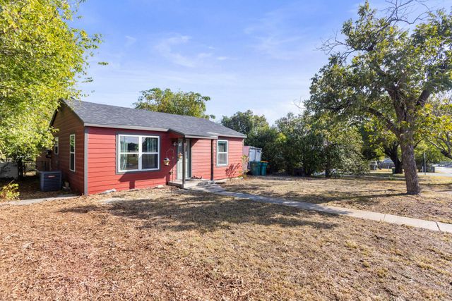 303 W Avenue I Ave, Belton, TX 76513