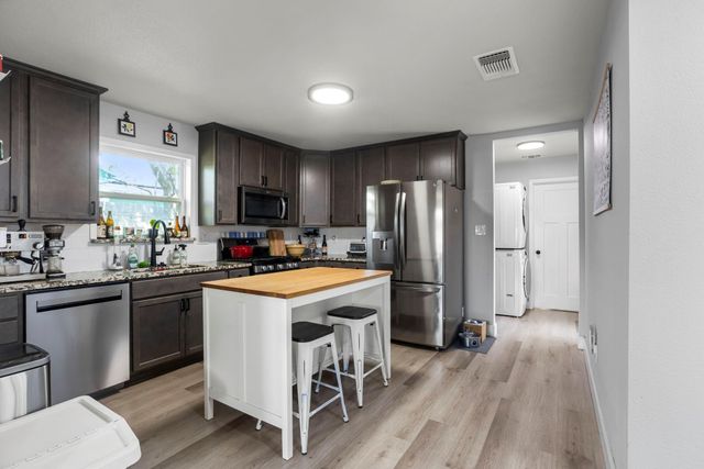 303 W Avenue I Ave, Belton, TX 76513