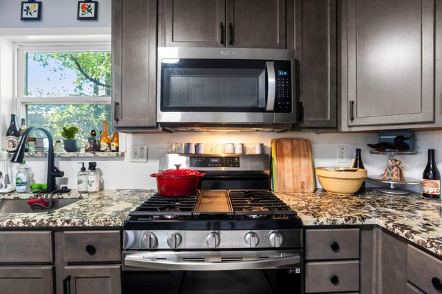 303 W Avenue I Ave, Belton, TX 76513