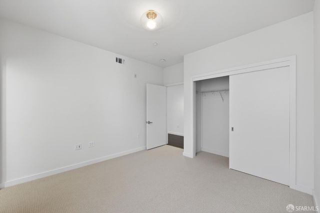 570 Innes Avenue 302, San Francisco, CA 94124