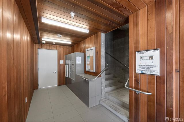 570 Innes Avenue 302, San Francisco, CA 94124