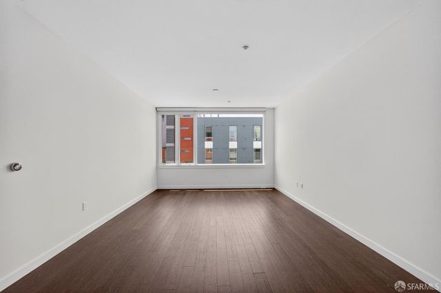 570 Innes Avenue 302, San Francisco, CA 94124