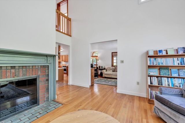 89 Belvidere Road, Falmouth, MA 02540