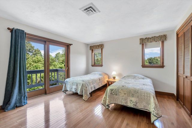 89 Belvidere Road, Falmouth, MA 02540