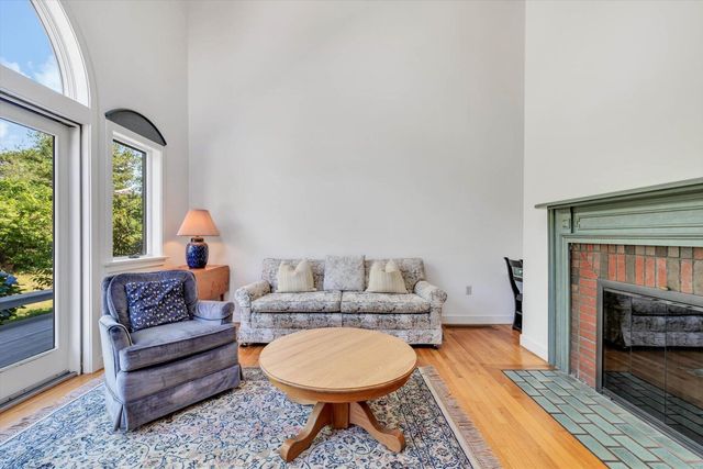89 Belvidere Road, Falmouth, MA 02540