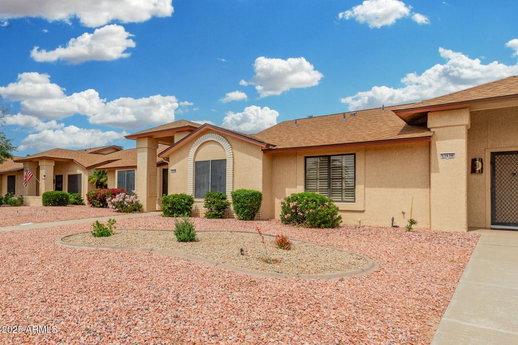 Image 7 of property listing at 13630 W ALEPPO Drive, Sun City West, AZ 85375