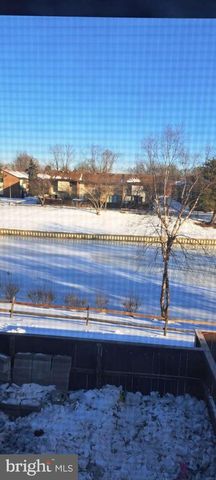 960 JAMESTOWN RD, Hightstown, NJ 08520